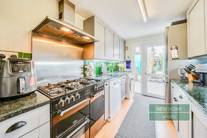 Photo 15- click for photo gallery